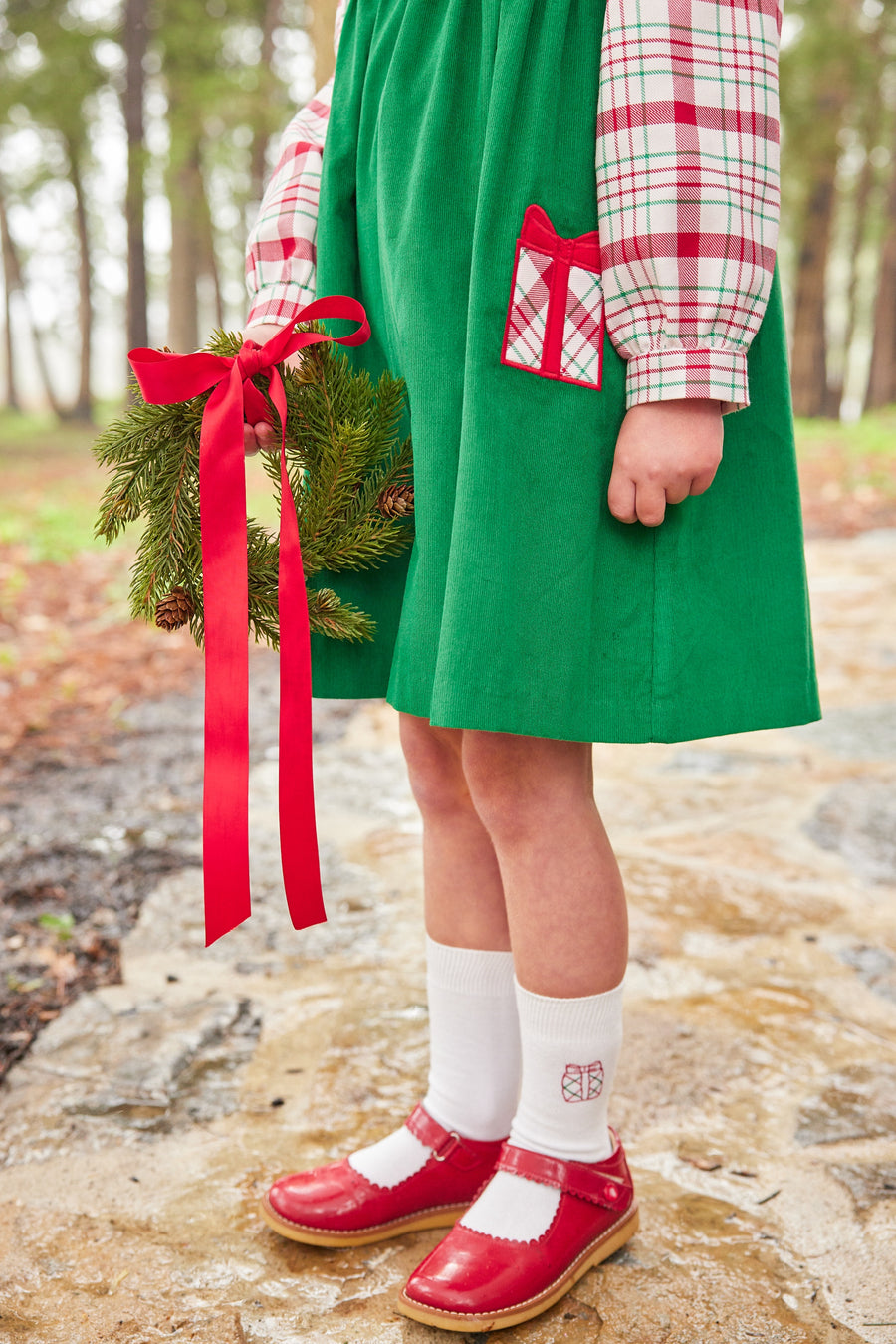 Little English classic children's clothing, knee high socks with stitched present pattern