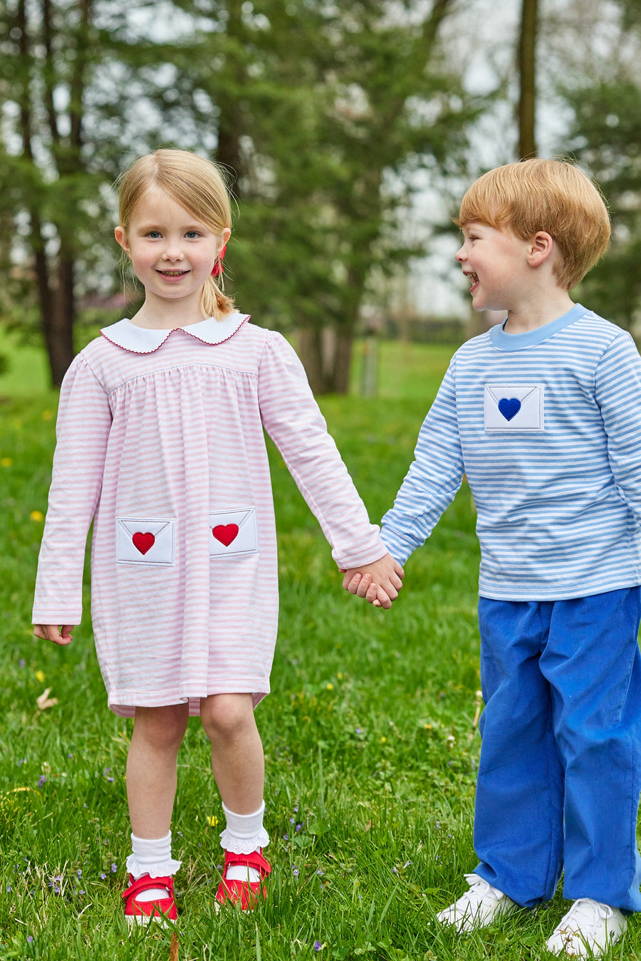 Little English little boy's classic corduroy pant for fall, elastic waist pant in royal blue