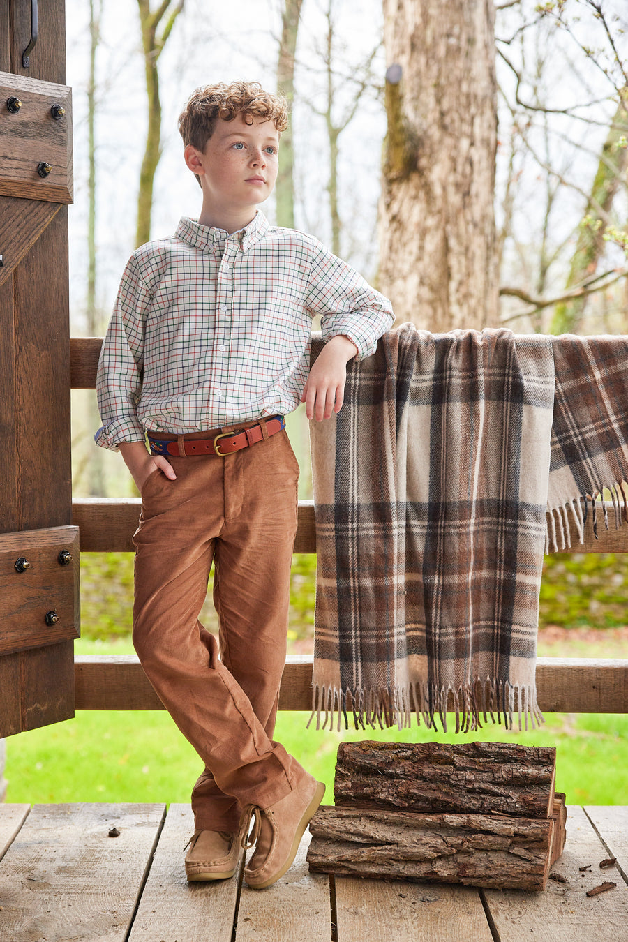 Little English traditional clothing, classic pant in chestnut corduroy for little boy