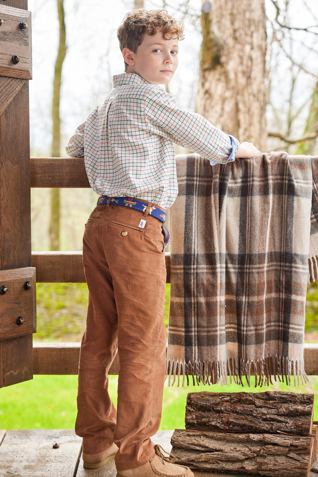 Little English traditional clothing, classic pant in chestnut corduroy for little boy