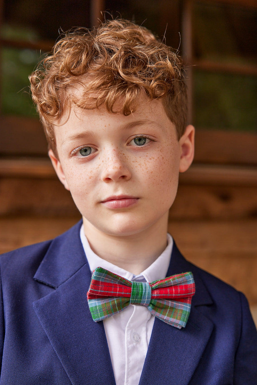 Little English traditional clothing, bow tie in highlands tartan pattern for little boy