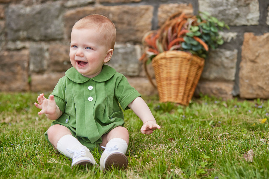 Little English traditional clothing, davant bubble in watercress corduroy with buttons on chest for baby boy