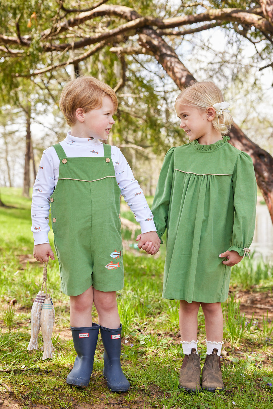 Little English traditional children's clothing, light green watercress corduroy dress for girl