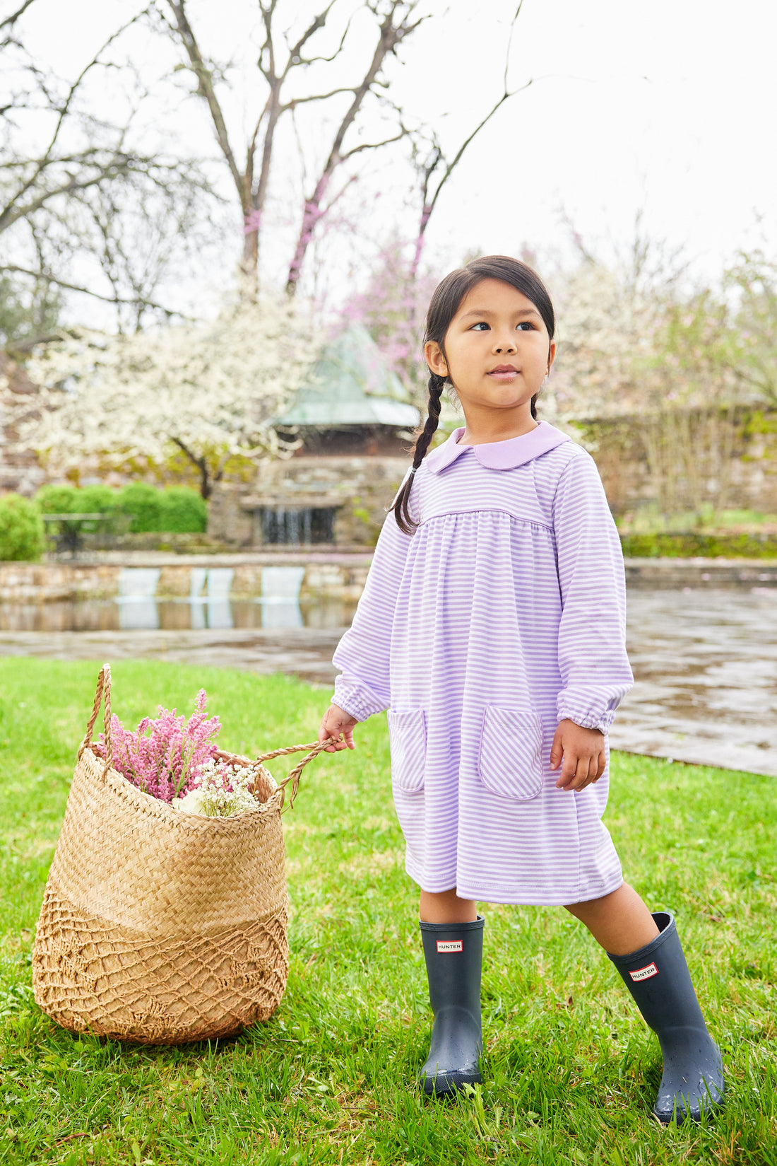 little english classic childrens clothing girls lavender and white striped dress with front pockets and peter pan collar