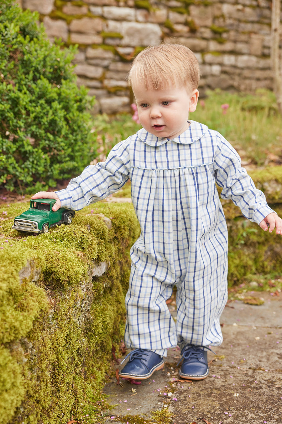 Little English traditional children's clothing, Finn longall in blue ridge pattern with long sleeves for baby boy