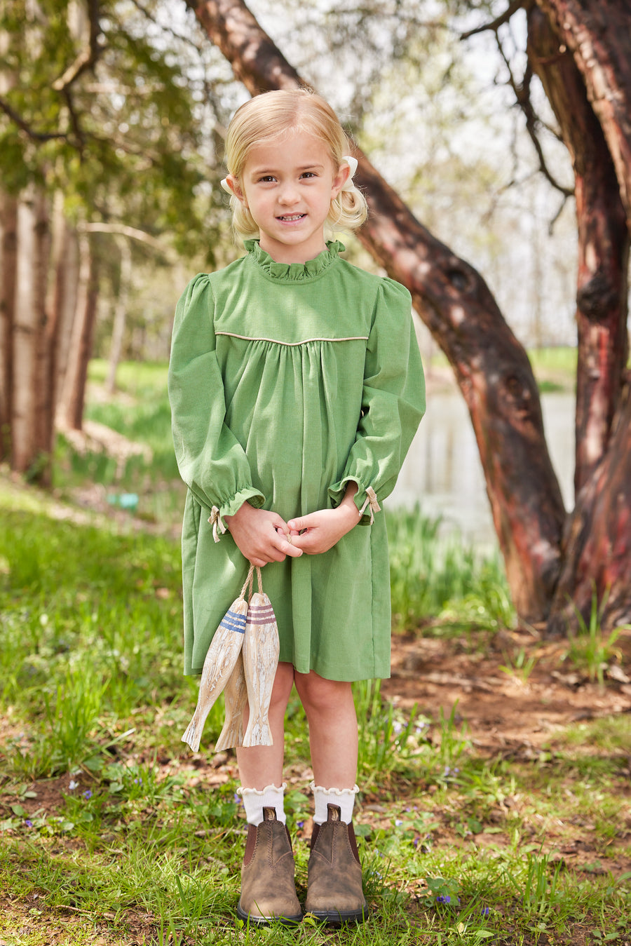 Little English traditional children's clothing, light green watercress corduroy dress for girl