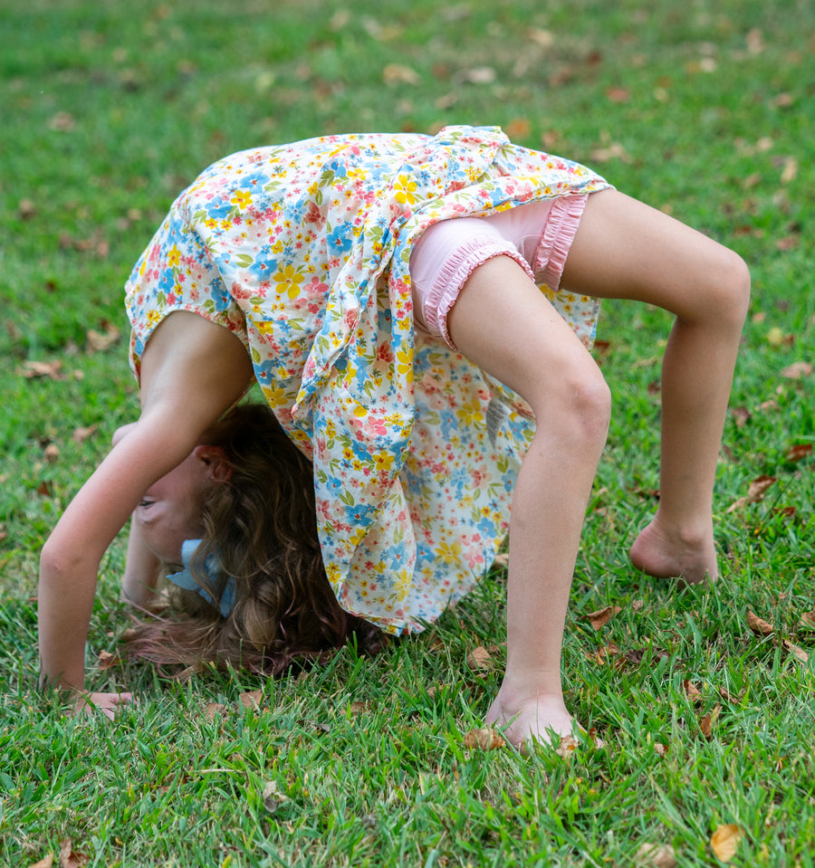 Little English traditional children's clothing.  Light pink ruffled undershorts for little girls.  WeeOnes wundershorts